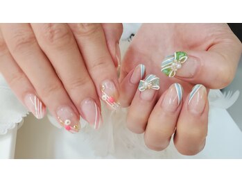 ビタミンカラーのクリアネイル