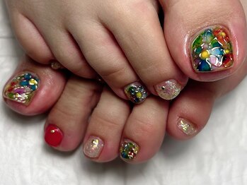 ブリスフルハピネス(Blissful happiness)/持ち込みフットネイル