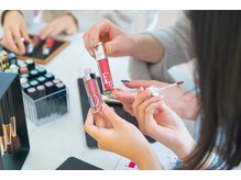 ビースタイルラボ 名古屋(be style lab)/カラー診断後にコスメ比較！