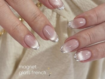 ランドネイル 天神(LANDNAIL)/ガラスフレンチ×フラッシュ♪