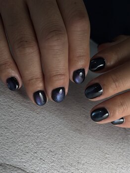 ローレル(Laurel)/ブラック×ブルーマグ