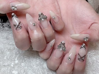 レアネイル 新宿(le'a nail)/黒チェックデザイン