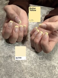 バターイエロー × フレンチ