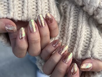 サロンモワ(salon mowa)の写真/ネイル初心者さんも大歓迎！静かな隠れ家サロンで、周りを気にせずゆったりと美しい指先を叶えます★