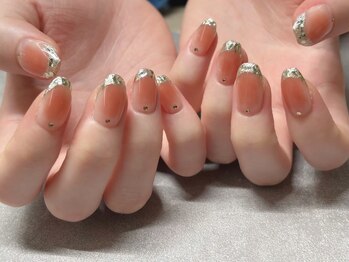 ネイルアンドアイラッシュスタジオ シュシュ(chouchou)/ぽわぽわチークネイル