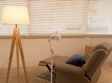 フットネイルはリクライニングチェアでゆっくり過ごせます＊