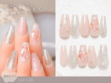 ナイスネイル 高槻店/60種類から選ぶトレンドネイル