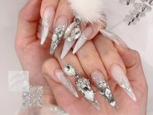 ベスティオーラの雰囲気（スカルプ／長さ出し/ロングネイル/10本アート15800円）