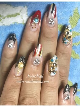 ノワール ネイルアンドスクール(Noire)/