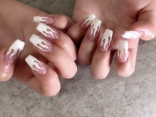 ネイル マックスケリー 大阪梅田(MAXKELLY)/オフ無料♪ＨＡＮＤ90分アート☆