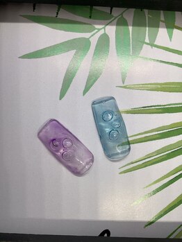 涼しげな夏ネイル