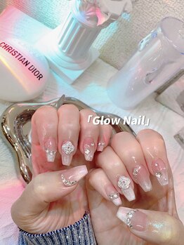 グロー ネイル(Glow Nail)/