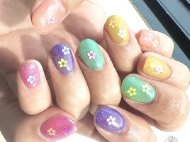 カラフルフラワーネイル