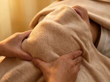 紅葉全身揉みほぐしの雰囲気（ヘッドスパもあります）