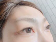 エイル(Ail)/まつげカラースタイル