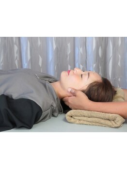 首・肩のつらさを改善したい