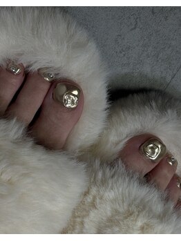 ネイルパーク ミツメ(Nail park_MITSUME)の写真/好きを詰め込みましょう！マグネットやフラッシュも人気のサロンで、可愛い足元でテンション上がる体験を★