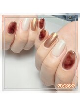 トレゾワ(TRESOR)/秋ネイル