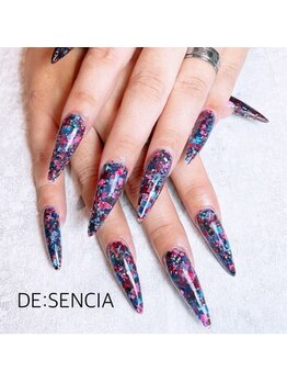 ディセンシア(DE:SENCIA)/