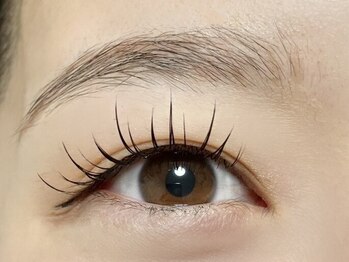 マギア(mag-ia)の写真/眉パーマ＆眉スタイリングで理想の眉毛へ！まつげパーマとセットのお得なクーポンもご用意しております◎