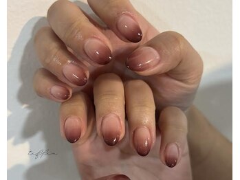 ネイルサロン ティフィン(tiffin)/~冬色グラデーション~