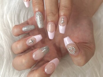 ソラネイル(Sora Nail)/4本アート＋アート4追加＋パーツ