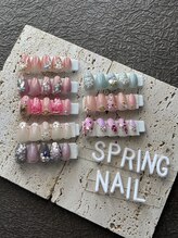 クイーン(Queen)/春ネイル