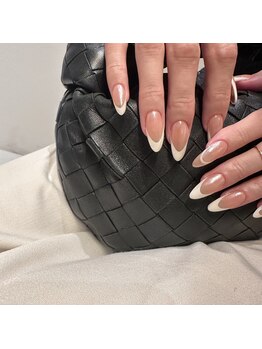 カーロ(at.caroz)/フレンチアート