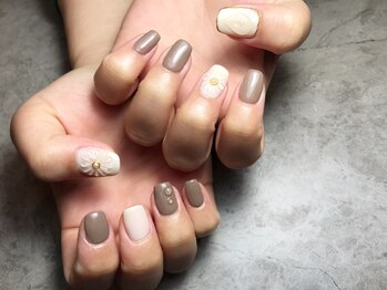 イデアル(ideal)/ジェルデザインフリー4本アート