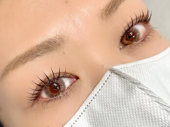 チル アイラッシュ 小牧(CHILL eyelash)の写真/【従来のエクステより柔らかく、軽さや持続力もUP◎】目元が華やかに…◇*