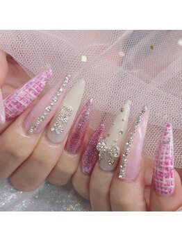 アンドモア(& MORE)/