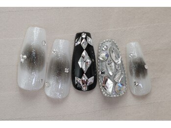 ココネイル/キラキラネイル