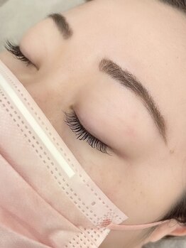 アイム(Eye’m)の写真/お客様の魅力を最大限に引き出す丁寧なカウンセリングと施術が◎長さ/カール/太さ豊富に揃えています♪