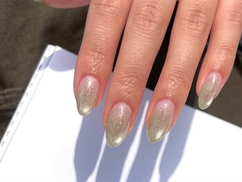 ネイルズラゾ(Nails Lazos)/ぷるマグ