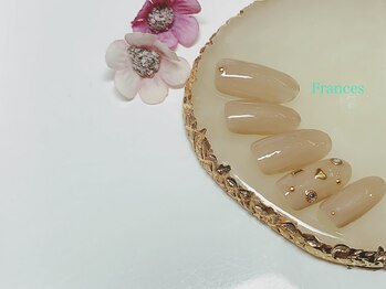 フランセス(Frances)/新作 スタッズアート