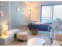 サロンメレ(Salon Mele)