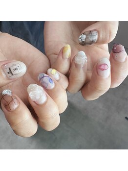 ロミーネイル(ROMY nail)/