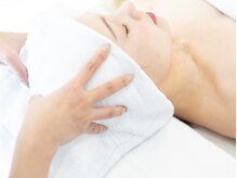 エステティックサロン ピアチェボーレ(Piacevole)/ヘッドマッサージ