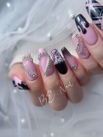 ハートネイルです