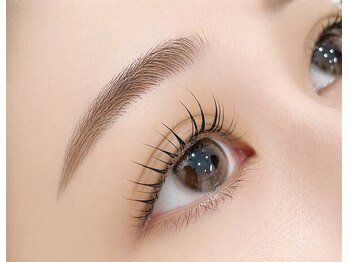 ダブリューアイビューティー 池袋店(W EYE BEAUTY)の写真/次世代まつげパーマ【似合わせラッシュリフト¥7260】自まつ毛を根元から立ち上げ上向きまつげに♪[池袋]