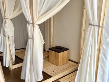 蒸蒸(ジョジョ)の写真/2名以上でサロン貸切◎友達・カップル・ご夫婦でふたりだけの温活時間を。最大3名までOK