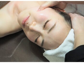 カヤ(KAYA)の写真/大人のための美顔ケア、ハイパーナイフフェイシャル＋コルギ