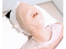 ポーラ ザ ビューティ 神戸旧居留地前店(POLA THE BEAUTY)/マスクをのせます