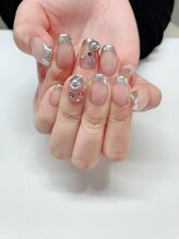 サロンドリスブラン(Salon du lys blanc)/ミラーフレンチ