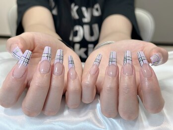 ブイピーネイル 新大久保(VP nail)/長さ出し　　やり放題120