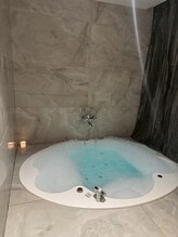 凪 横浜/体をたっぷりの湯でゆるめる