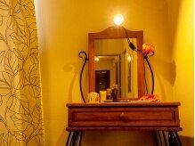 ピンクティアラ(pinkTiara)/白金ナノコロイド配合化粧品