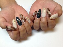 ラウト デコレーションアンドネイルサロン(Lauto Decoration&Nail Salon)/天然石風ネイル
