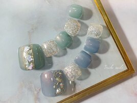 綺麗めフットネイル