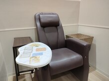 ネイルモア 金沢店(NAIL moA)/リクライニングチェア